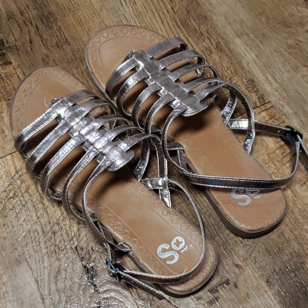 Metallic silver sandals